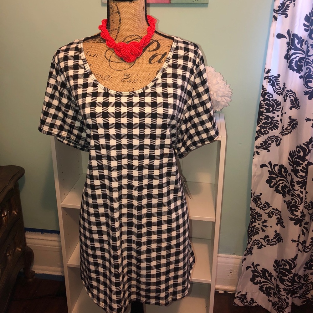 Lularoe perfect tee size 3x plus size